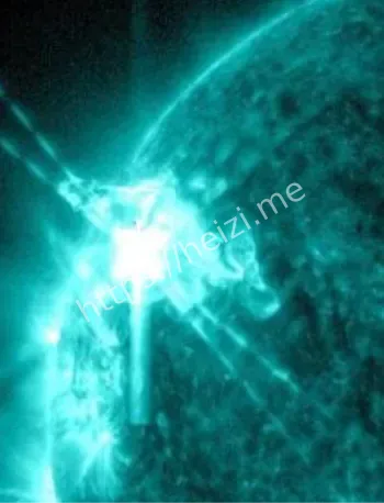 太阳连续两次大耀斑